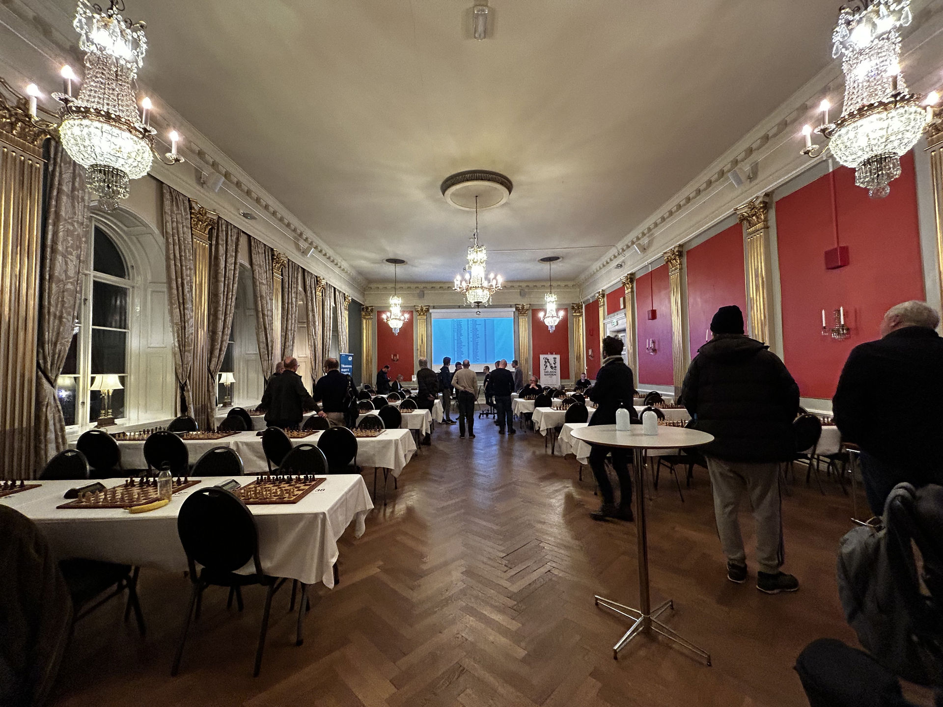 Klubben testar hybridformat för spelkvällar